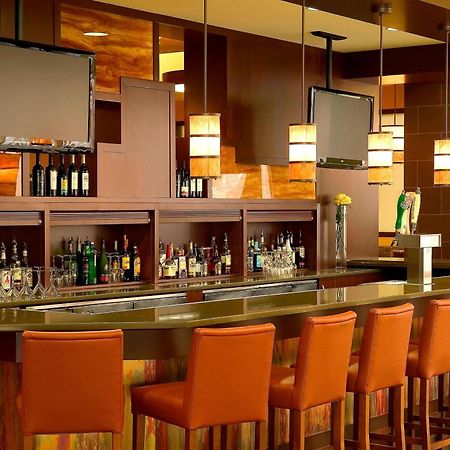 Sheraton Edison Buitenkant foto