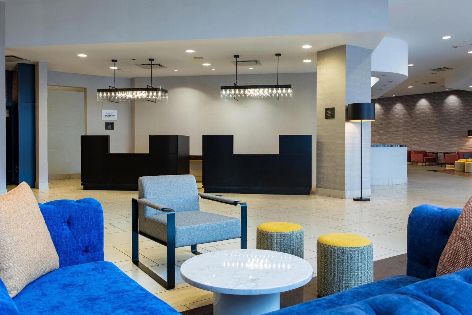 Sheraton Edison Buitenkant foto